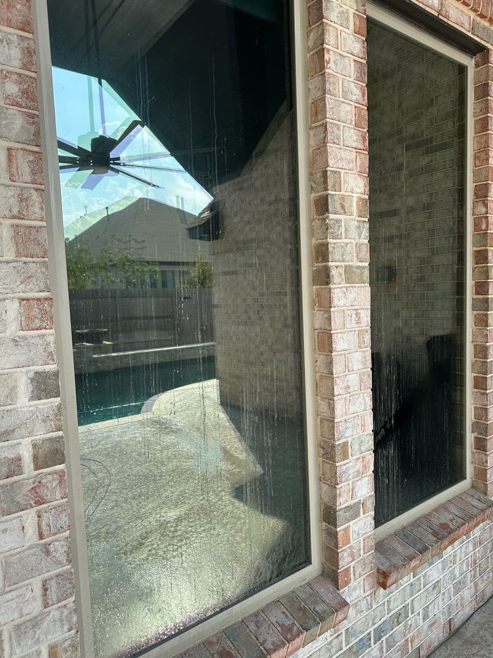 Gallery photos for Before and After Window Clean-Up: Image #1