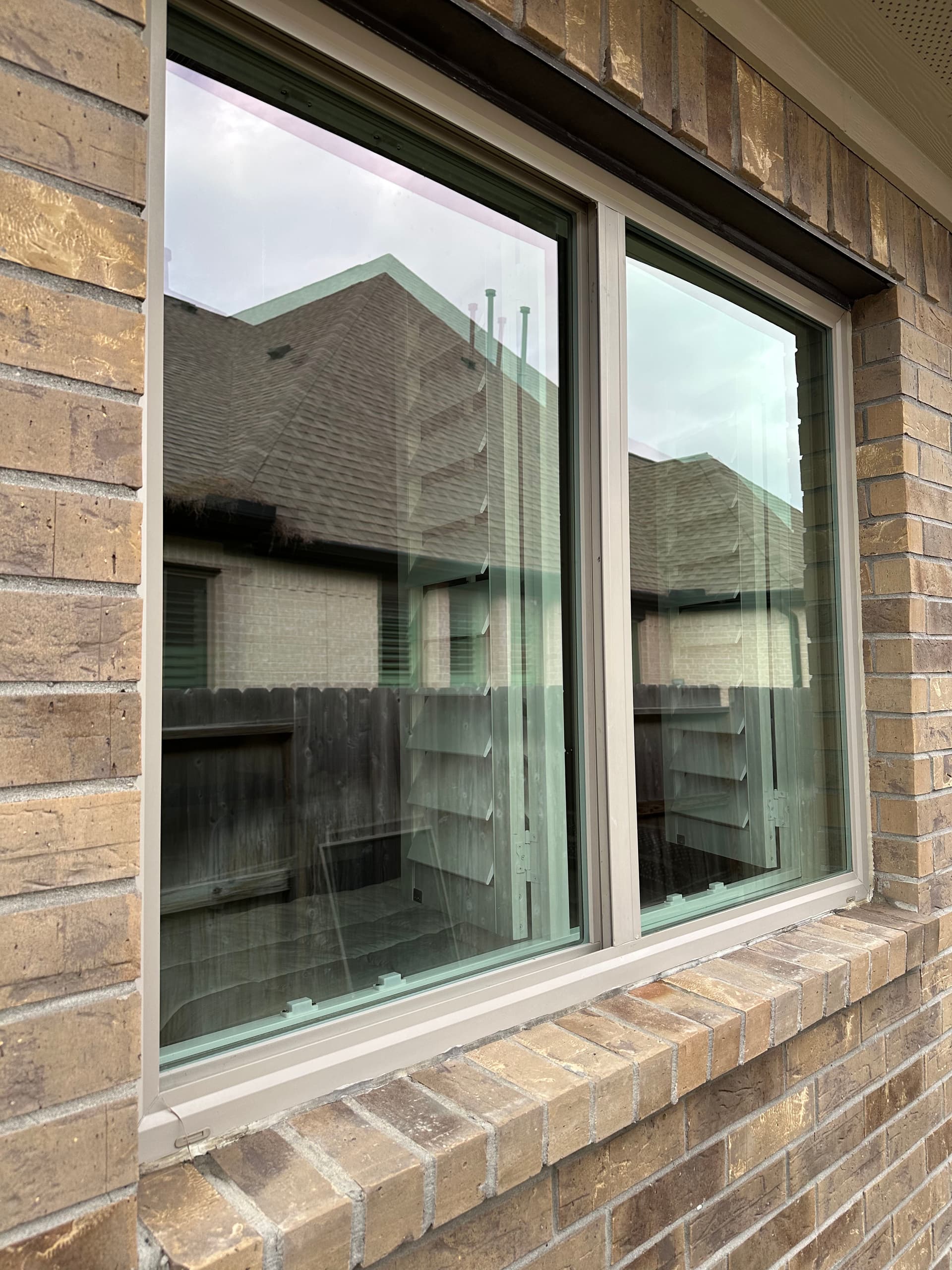 Gallery photos for Stunning Clarity: Expert Window Cleaning in The Woodlands TX: Image #1