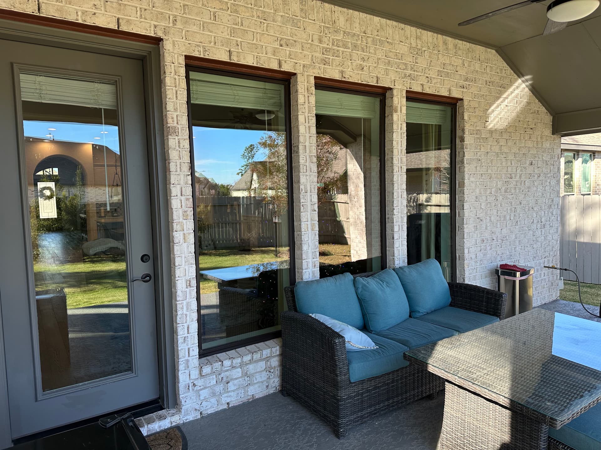 Gallery photos for Crystal Clear Views for the Holiday Season in Conroe: Image #1