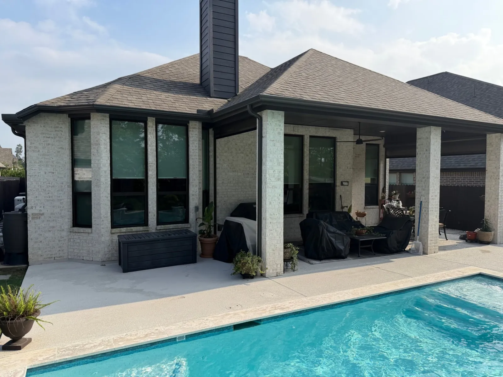 Window cleaning project in The Woodlands, TX